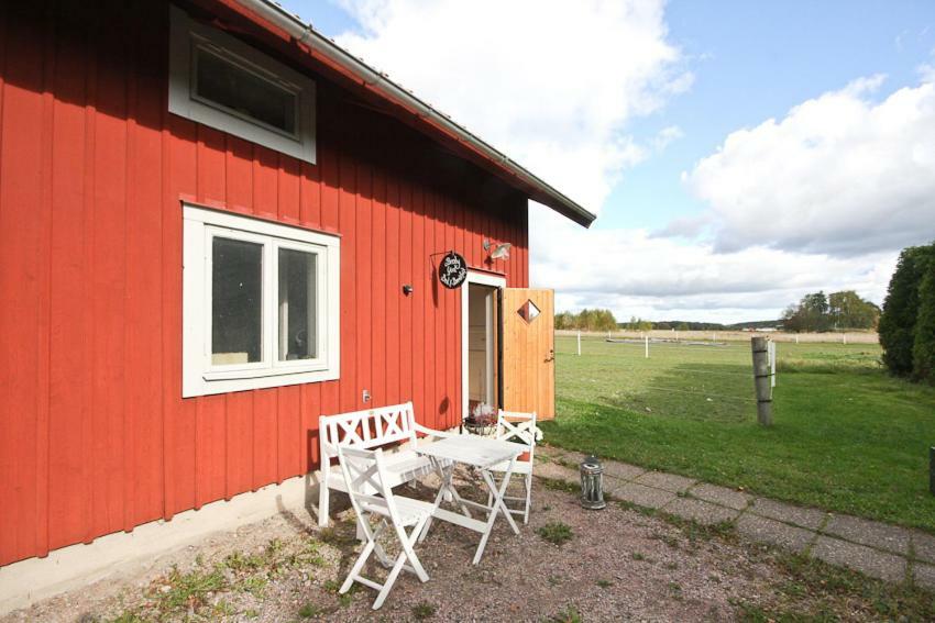 Broby Bed & Breakfast Entreplan Nyköping Exterior foto